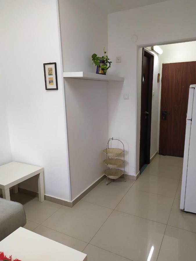 Apartamento Nelly'S Housing Unit Eilat Exterior foto
